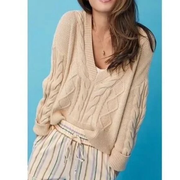 Cabi Long Sleeve Cropped Cable Knit Cream Sweater Size Large - Picture 1 of 7